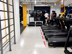 -发条鸭无人健身房(浦东北艾路店)