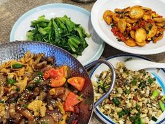 -老唐三下锅 ·张家界地标美食(溪布街店)