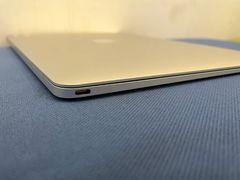 -Apple Store苹果手机电脑售后维修中心(浦东店)