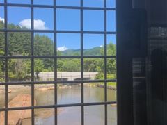 -横道河子东北虎林园
