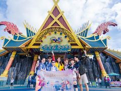 -七彩云南欢乐世界