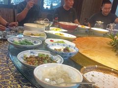 -一江春水·杭帮臻宴(三台山店)