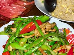 -人间半杯·小酒馆创意菜(三里屯店)