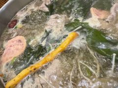 -菌子鲜汤野生菌锅