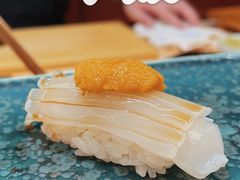 海胆纹甲鱿鱼寿司-Sushi Hanzo半藏(天环广场店)