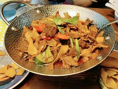 -雀舞云南菜(天津天河城购物中心店)
