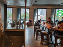 -星巴克臻选(海伦中心店)