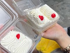 -红宝石·鲜奶小方·海派西点房(南丹店)