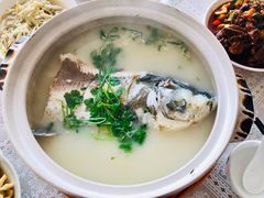 天目湖鱼头-天乐农家鱼头王(天目湖店)