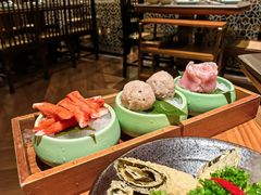 -捞王锅物料理(上海世茂广场店)