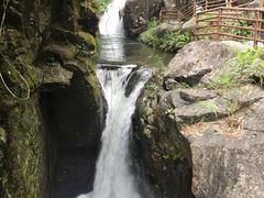 景点-黄满寨瀑布