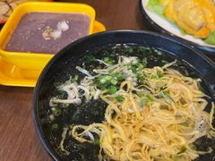 -玖鲜小笼(中山广场店)