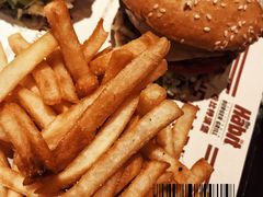 -The Habit Burger Grill 哈比特汉堡(复兴soho店)