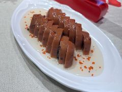 -品悦酒店(三林古镇店)