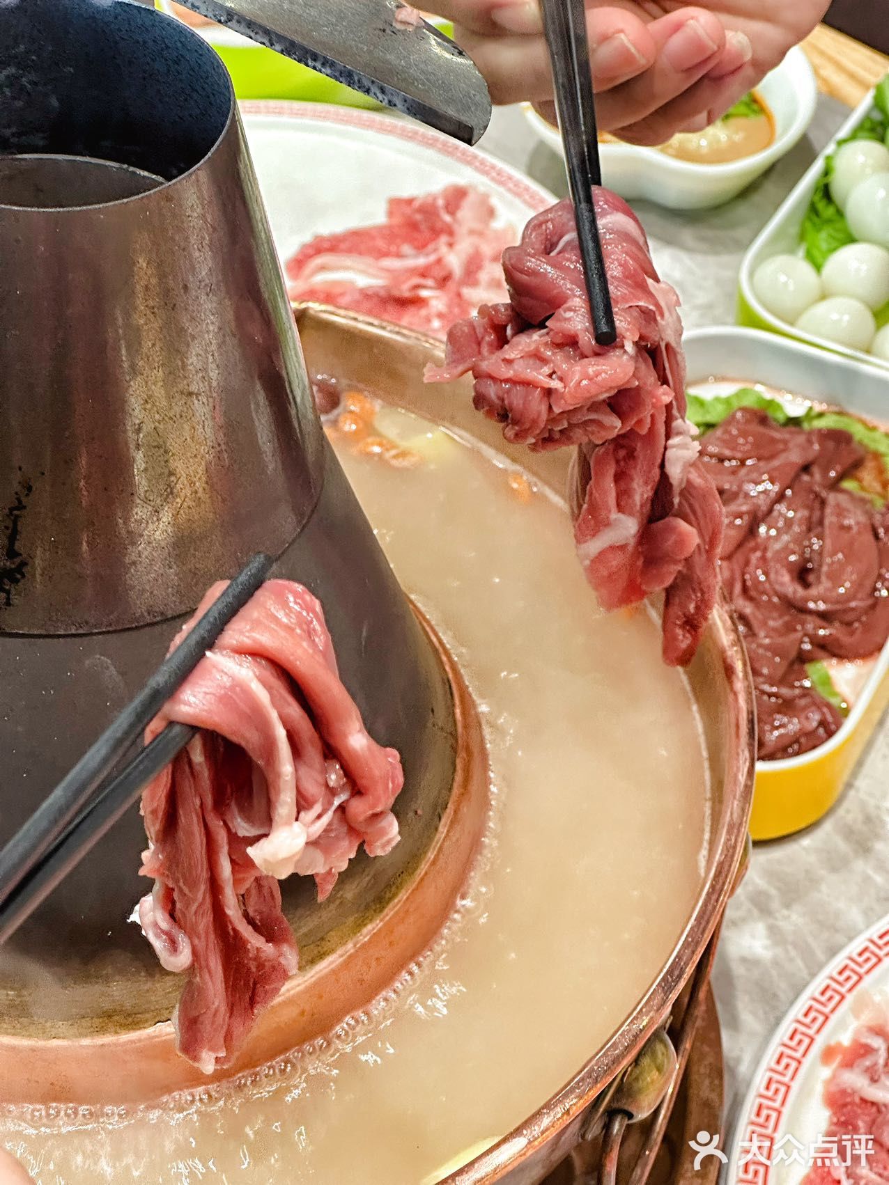 闺蜜小聚新去处！这家涮肉，满足我们对肉的所有