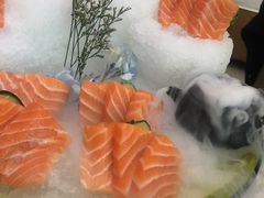 三文鱼刺身-上和臻品中国菜(花园街店)