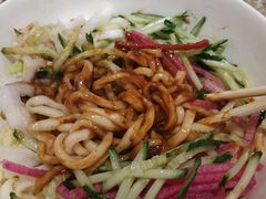 -黑八私房老北京炸酱面