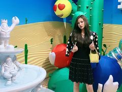-艺仓美术馆