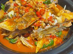 砂锅鱼头泡饭-湘辣欢·湖南家常小馆