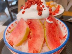 雪顶粉红芭乐冰-鲜芋仙(时尚天河店)