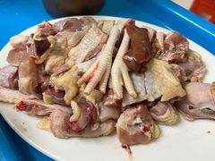 -广味炭炉鸡煲(宝业路分店)