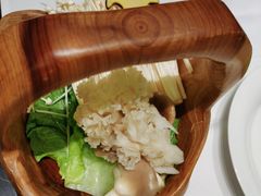 -红鼎豆捞·非遗鲍皇汤火锅(宝丰路店)