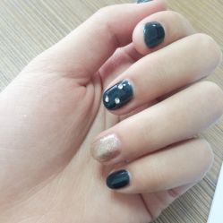 -甲壳虫美甲美睫·美肤