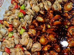 -鑫渔港海鲜本地菜·山海关浑锅(东戴河店)