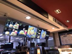 -麦当劳(海岸城店)