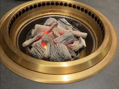 -铭牛烧肉·和牛海鲜自助(高新月牙湖店)