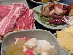 -梨花甄选自助烤肉(小寨原力场店)