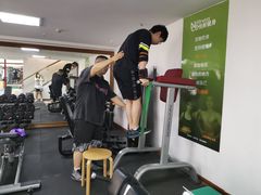 -悦耐私教健身馆(保利中心店)