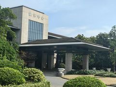 -上海怡沁园度假酒店