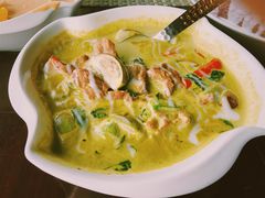 绿咖喱牛肉-食肆&Fourteen(武林夜市店)