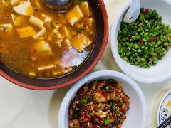 -笨罗卜浏阳菜馆(太平街店)
