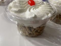 -红宝石·鲜奶小方·海派西点房(浦三店)
