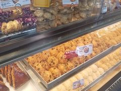-鲍师傅糕点(江苏路店)