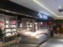 -百联临沂购物中心(临沂路店)