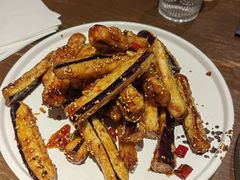 那年秋天的茄子-梧桐树下(云锦世家店)