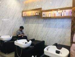 -V HAIR SALON造型