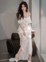 -艾米丽婚纱礼服