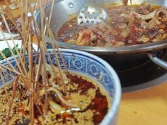 -大众跷脚牛肉馆·非遗传承单位(峨眉山店)