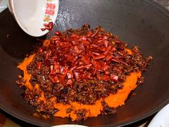 -沸炉重庆老火锅(军事博物馆店)