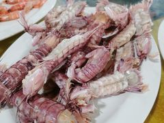 -霞涌市场海鲜摆卖区
