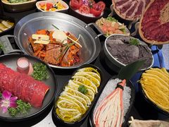 -宽板凳老灶火锅(台湾街店)