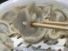 肉三鲜饺子-那家老院子东北菜·饺子·小鸡炖蘑菇(艳华街店)