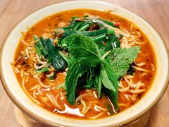 -叁窝雀·云南小锅米线(万象汇店)