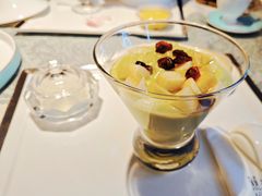 -燕庭·纯燕窝·甜品下午茶(南京西路店)