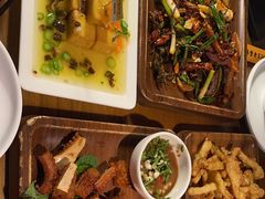 -隔壁老王·家常云南菜(花巷店)