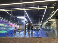 -INLANG饮浪室内冲浪(苏河湾万象天地店)